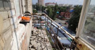 Демонтаж балкона Усолье-Сибирское, цена от 2953 руб.