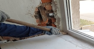 Демонтаж окон в Усолье-Сибирском: цена от 1555 руб. - Сварной-Сль
